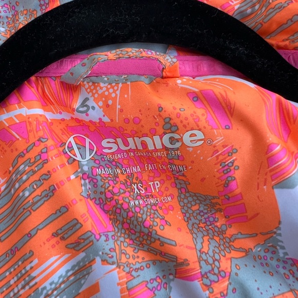 Sunice Short Sleeve Windbreaker Jacket Size XPS - Picture 10 of 16